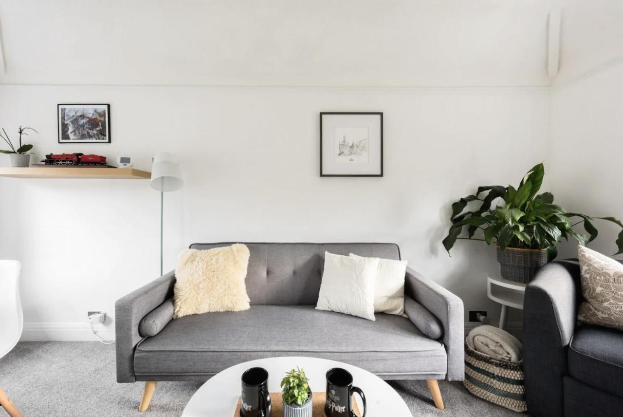 The Film Studio Appartement 5 Min To Harry Potter Watford  Bagian luar foto