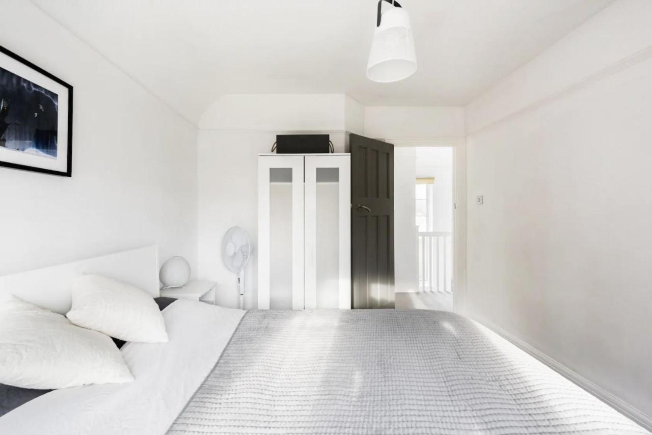 The Film Studio Appartement 5 Min To Harry Potter Watford  Bagian luar foto